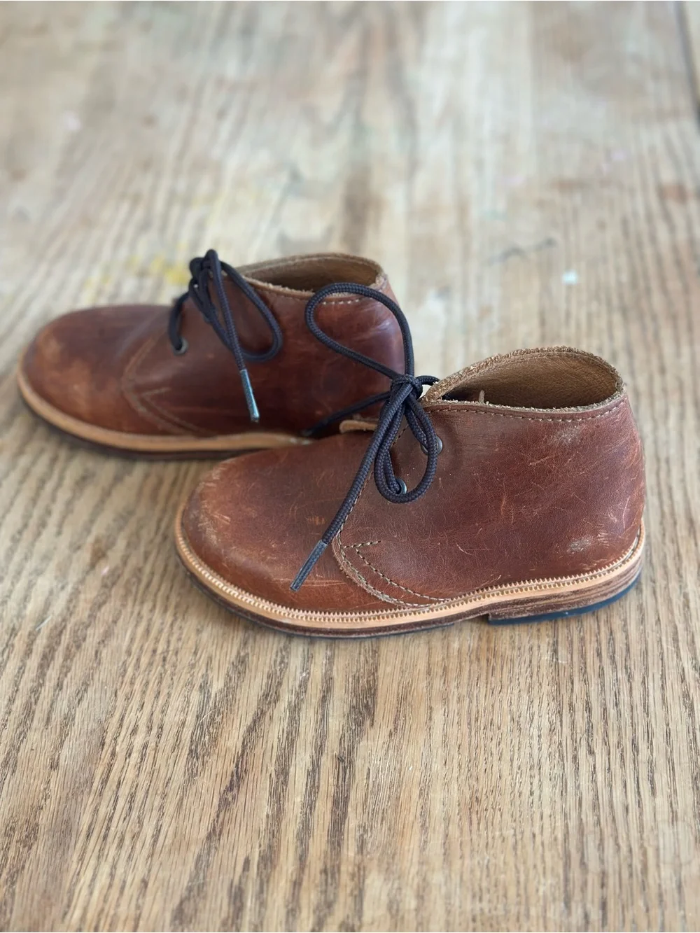 Million Children's Classic Brown Leather Lace-Up Boots